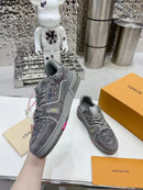 LV *Trainer