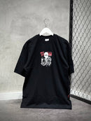 CAMISETA TRIPSIDE OVER “SAARA” - PRETA