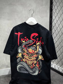 CAMISETA TRIPSIDE OVER “SERPENT” - PRETA